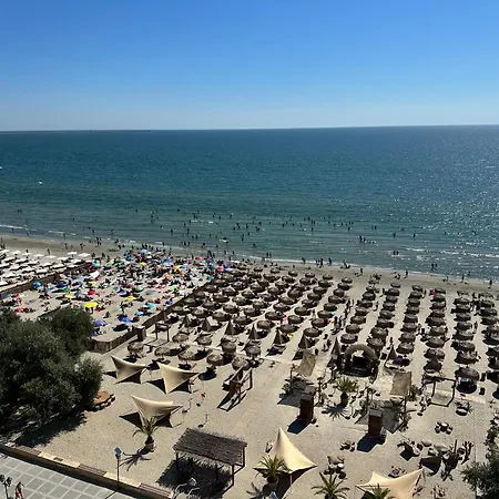 Апартаменты Seaside Infinity Spa&resort