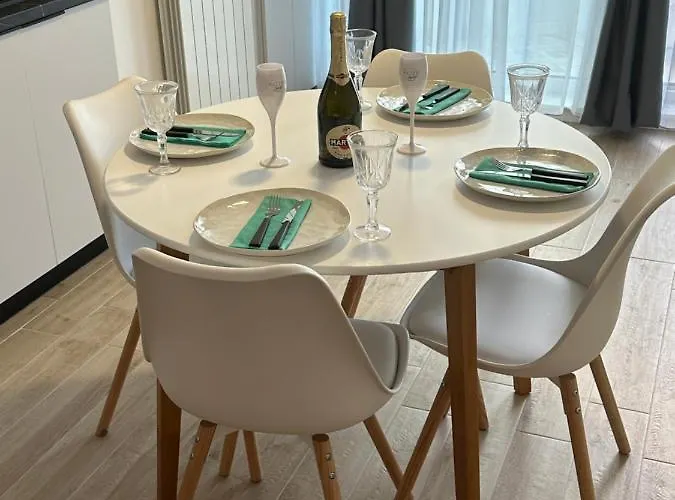 Апартаменты Seaside Infinity Spa&resort