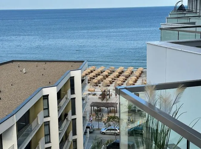 Апартаменты Seaside Infinity Spa&resort Нэводари