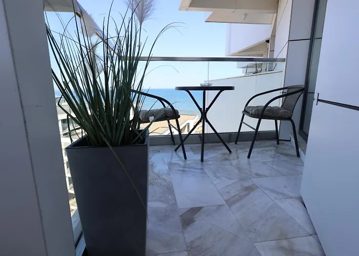 Seaside Infinity Spa&resort *