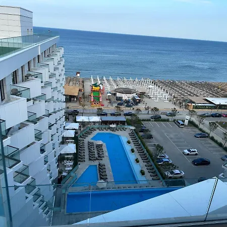 アパート Seaside Infinity Spa&resort *